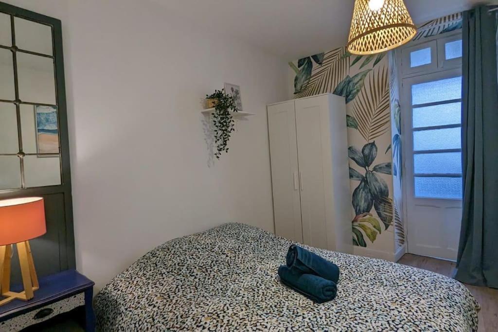 פאו Cosy Queen -3Ch- Centre Ville & Parking Privee - Wifi Haut Debit מראה חיצוני תמונה