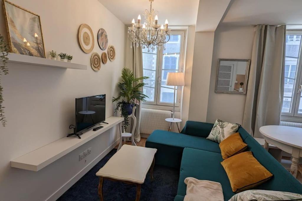 פאו Cosy Queen -3Ch- Centre Ville & Parking Privee - Wifi Haut Debit מראה חיצוני תמונה